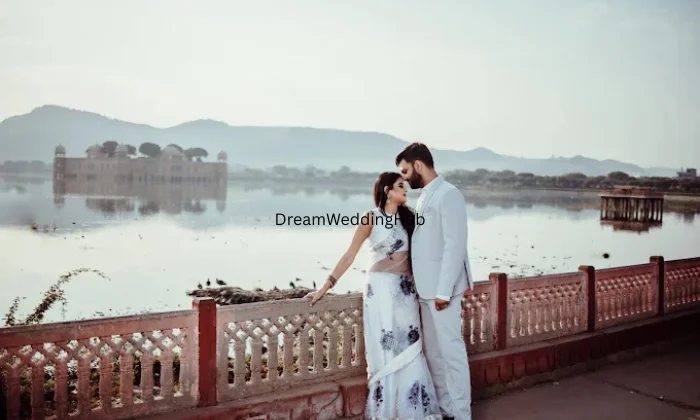 Divya Studio  Best Pre Wedding